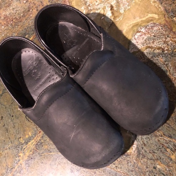 dansko children's shoes